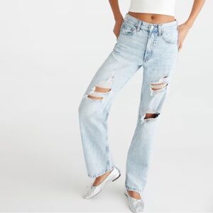 Aeropostale High-Rise Baggy Jeans *SHORT